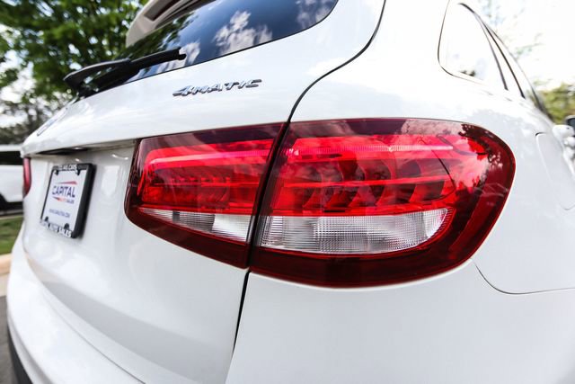 Used 2017 Mercedes-Benz GLC 300 4MATIC image 16