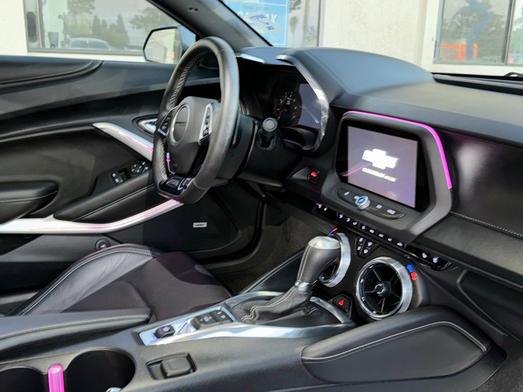 Used 2017 Chevrolet Camaro SS image 19