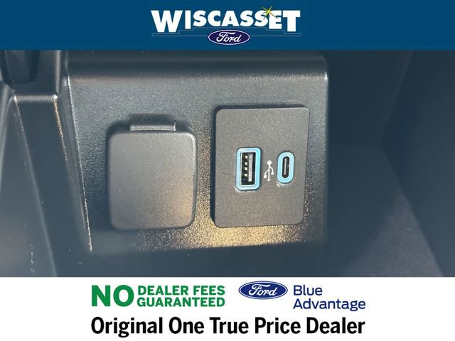 Certified 2022 Ford Explorer Limited w/ Hybrid Equipment Group 310A image 17