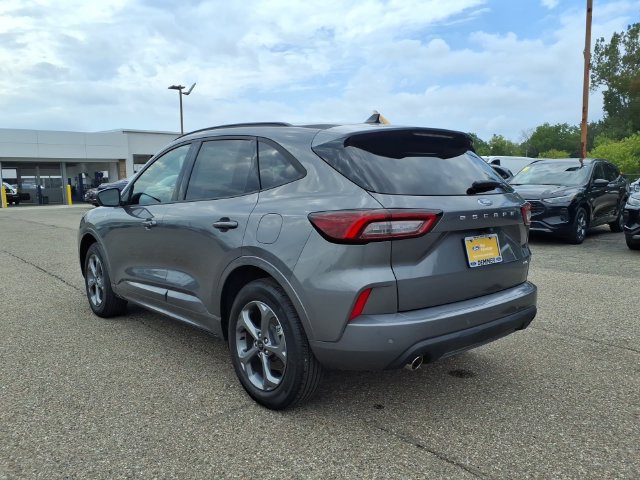 Certified 2024 Ford Escape ST-Line w/ Tech Pack #1 AWD/4WD image 5