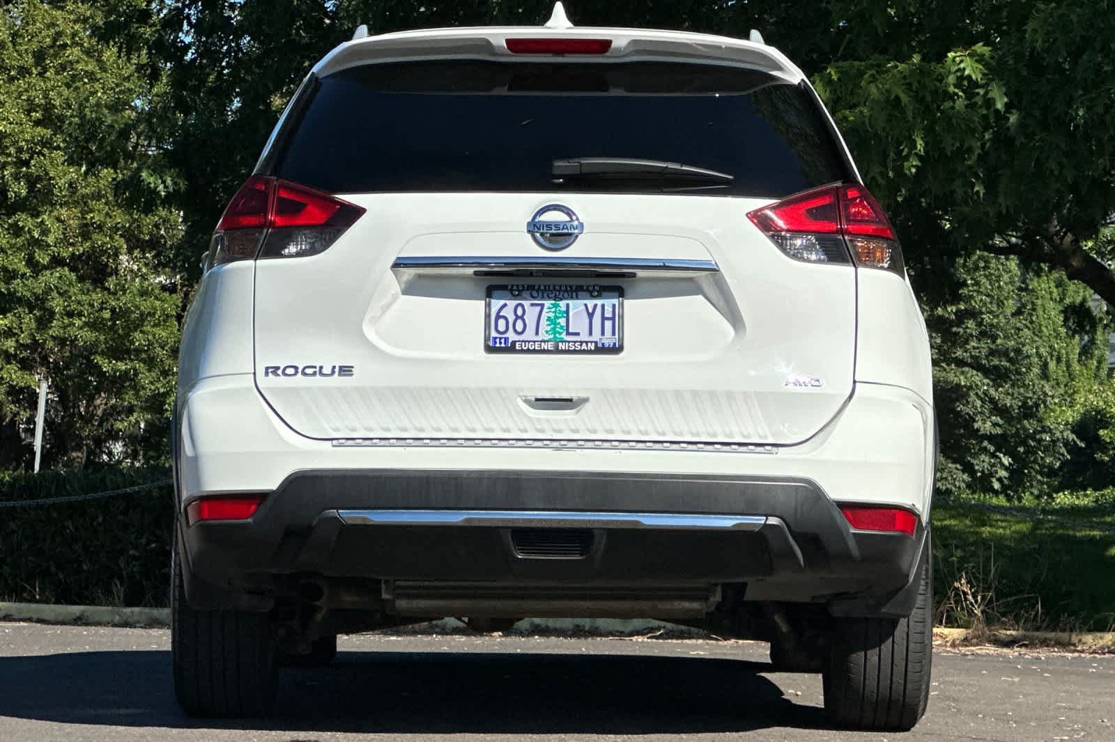 Used 2018 Nissan Rogue S w/ S Value Package AWD/4WD image 7