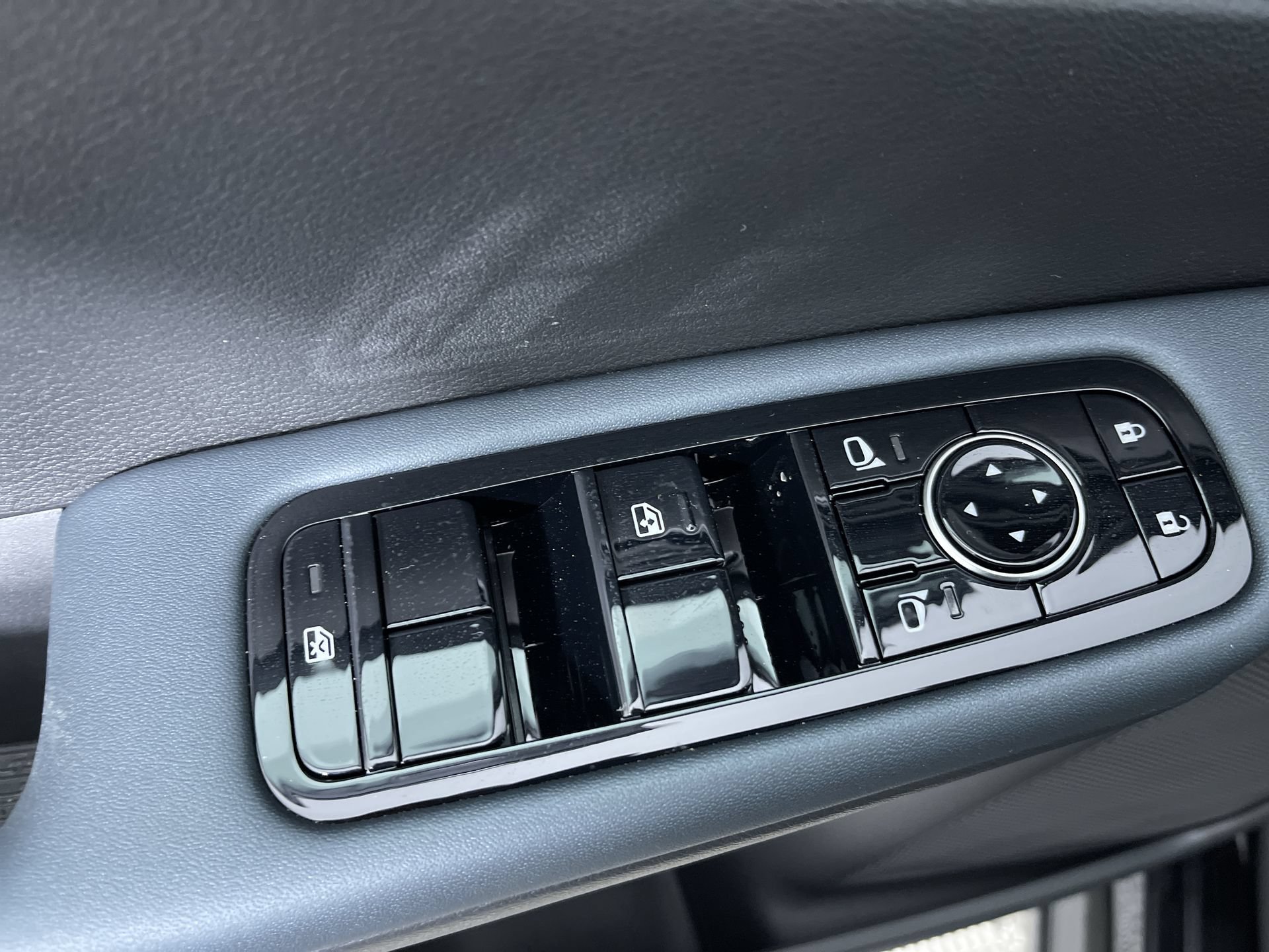 New 2026 Nissan Leaf SV+ FWD image 14