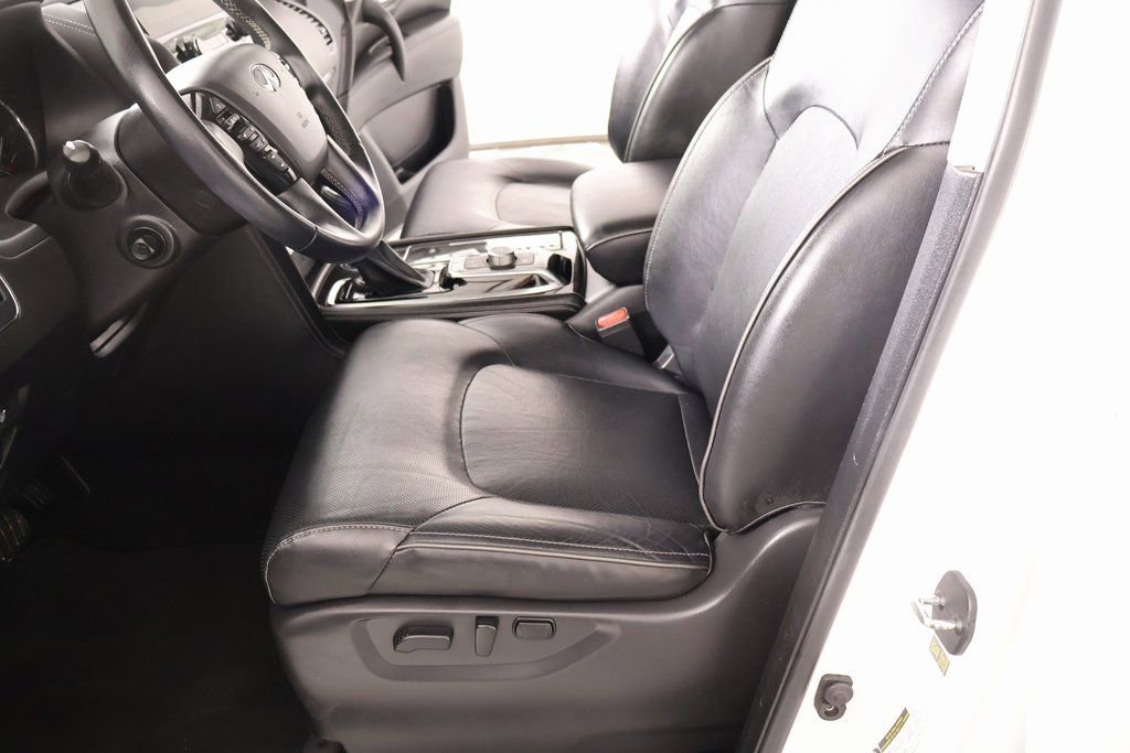Used 2023 INFINITI QX80 Luxe w/ Cargo Package image 12