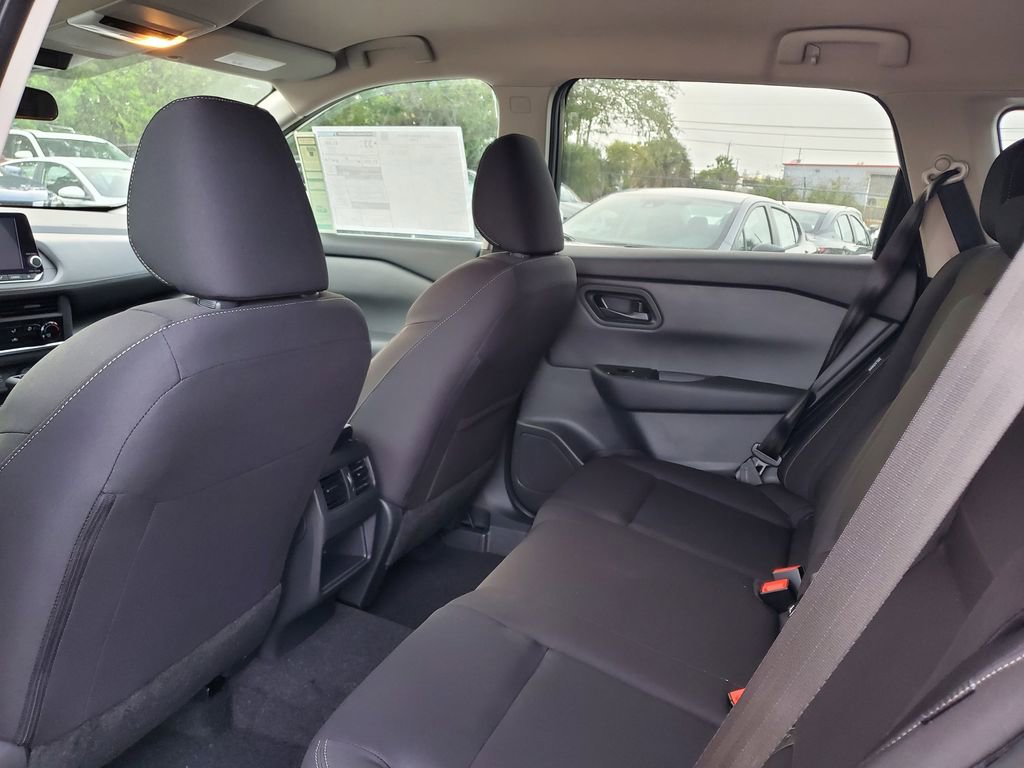 New 2026 Nissan Rogue S image 5