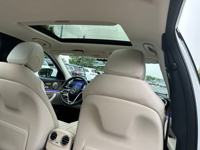 Used 2023 Mercedes-Benz E 350 4MATIC Sedan image 33