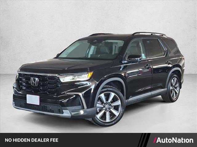 Used 2025 Honda Pilot Touring