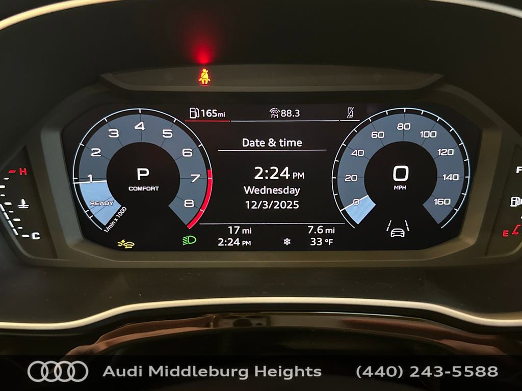 Used 2025 Audi Q3 2.0T Premium w/ Convenience Plus Package image 17