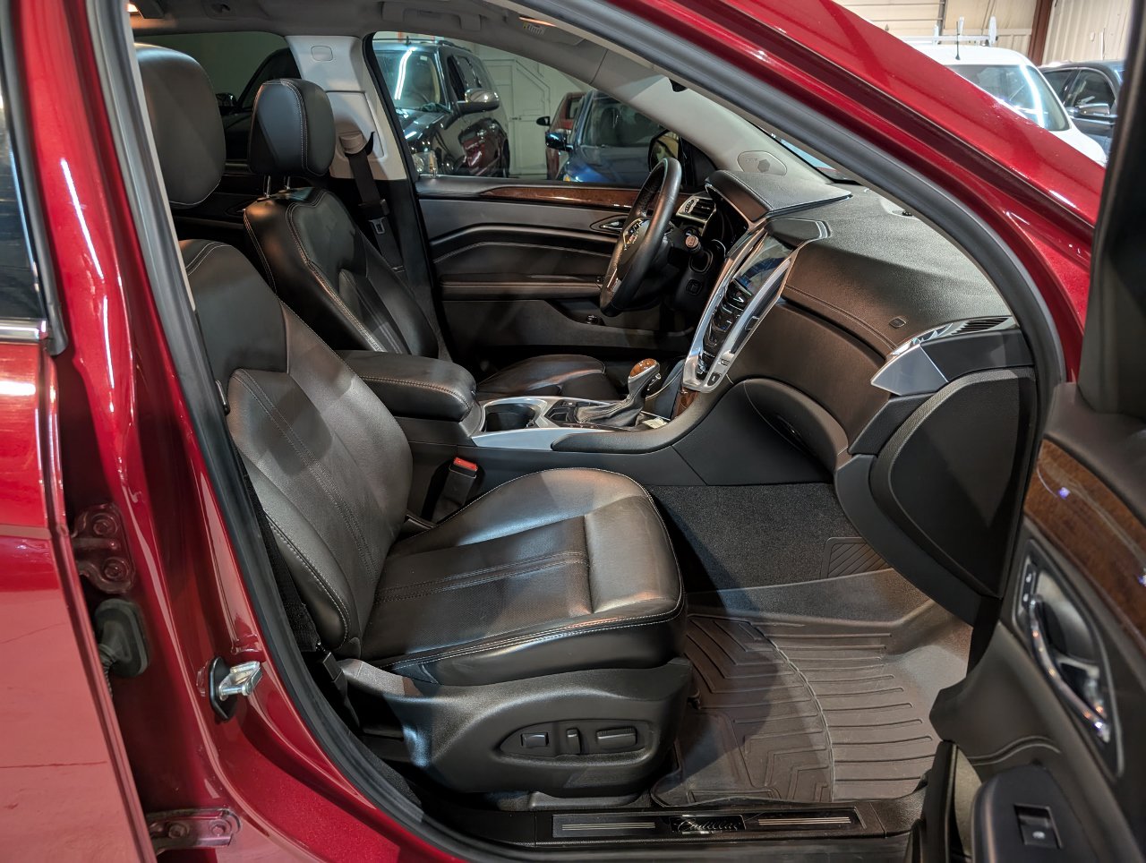 Used 2013 Cadillac SRX Performance w/ Driver Assist Package AWD/4WD image 31