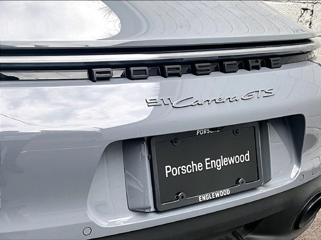 Used 2024 Porsche 911 Carrera GTS RWD image 13