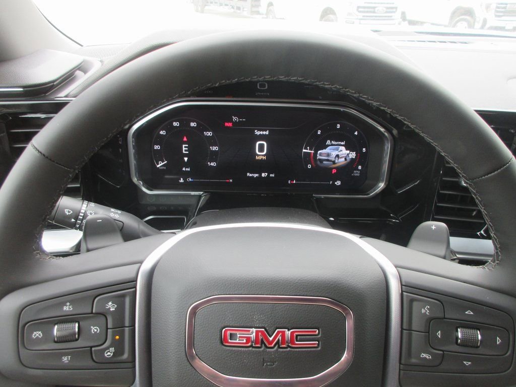 New 2026 GMC Sierra 1500 Elevation image 18