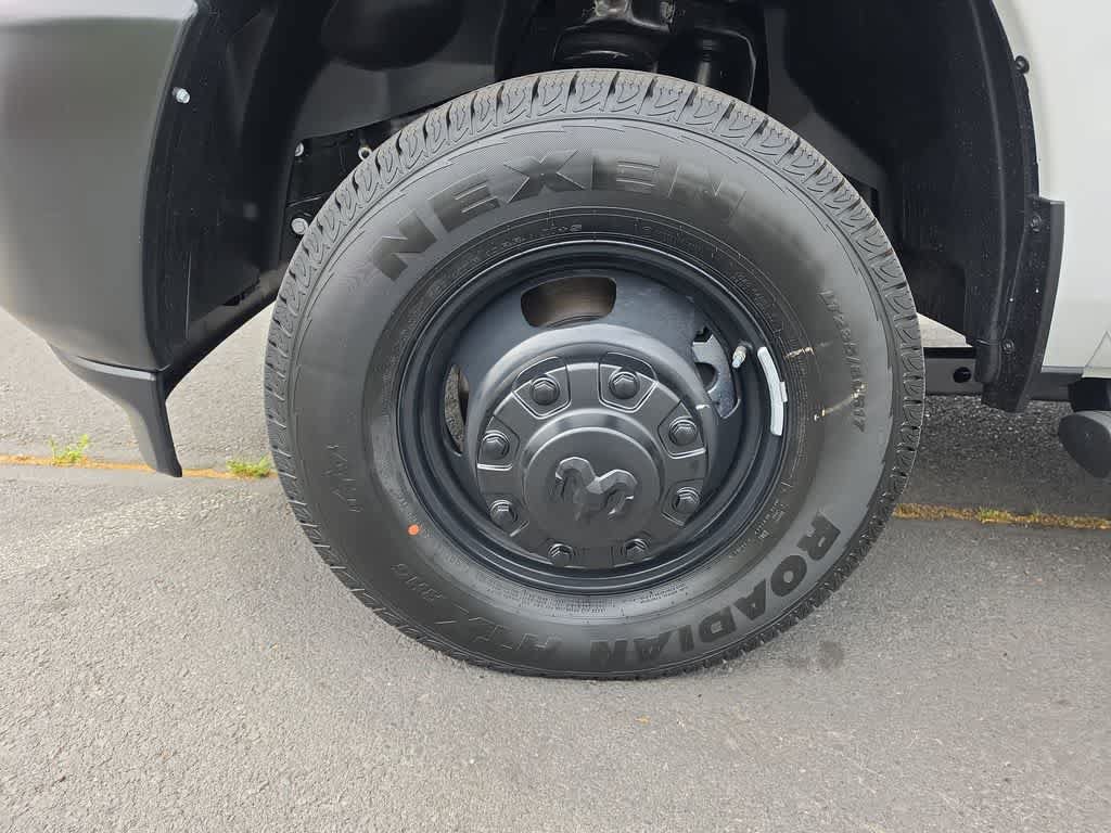 New 2026 RAM 3500 Tradesman AWD/4WD image 10