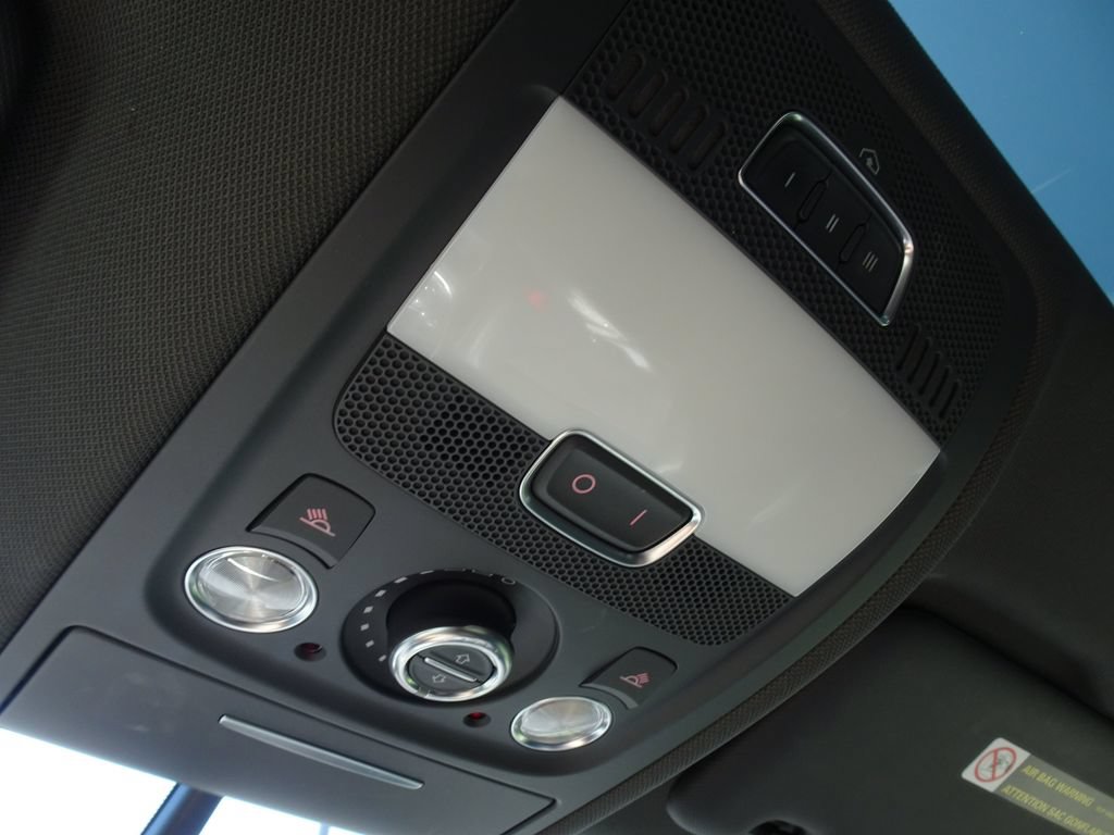 Used 2015 Audi SQ5 Premium Plus w/ Technology Package AWD/4WD image 24