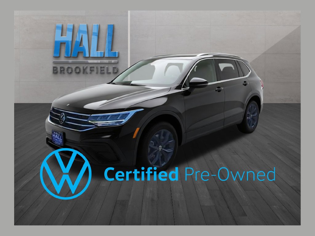 Certified 2024 Volkswagen Tiguan SE AWD/4WD image 1