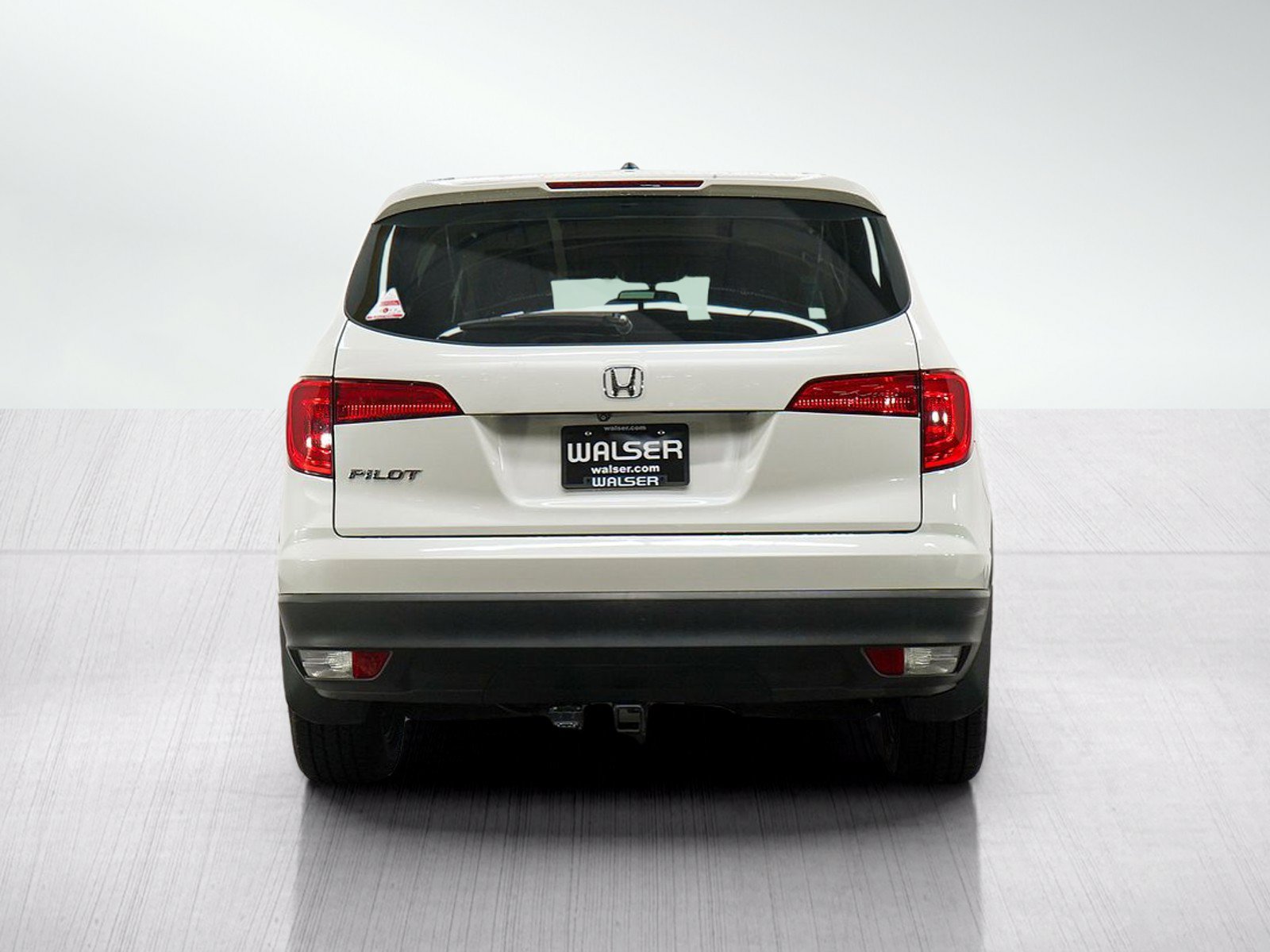 Used 2017 Honda Pilot EX-L image 4