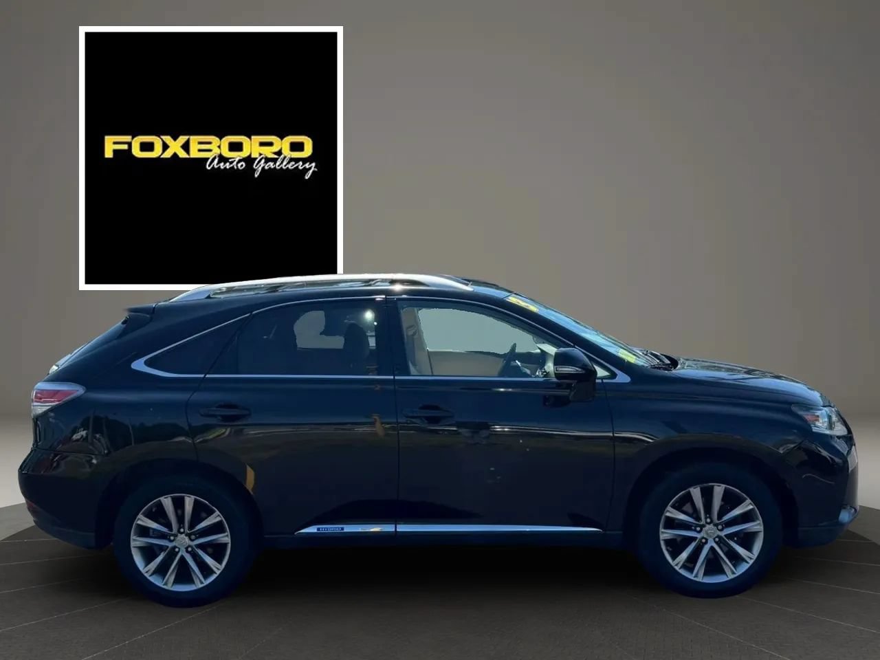 Used 2013 Lexus RX 450h AWD w/ Navigation Pkg image 4