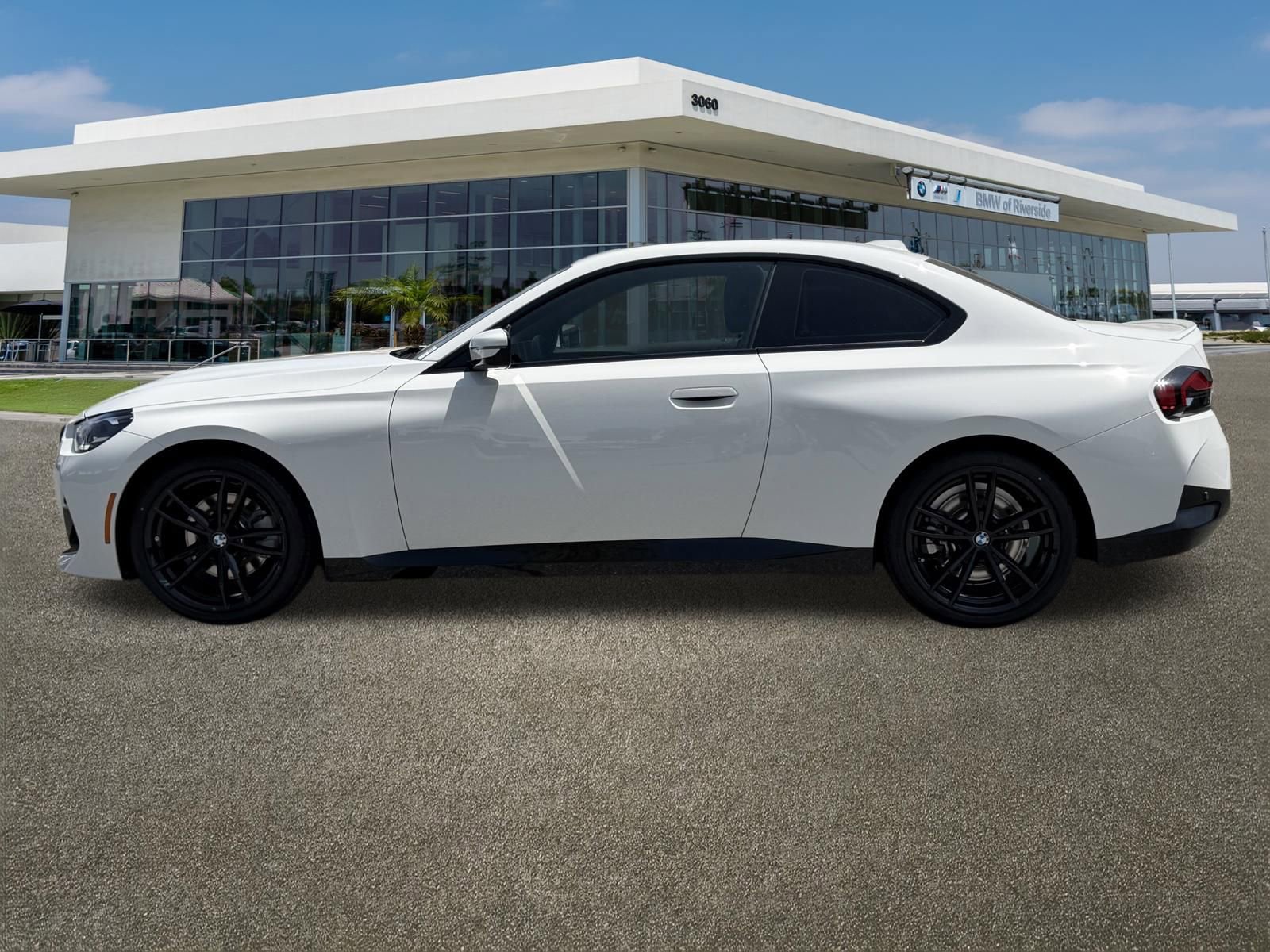 Certified 2024 BMW 230i xDrive Coupe w/ M Sport Package AWD/4WD image 5