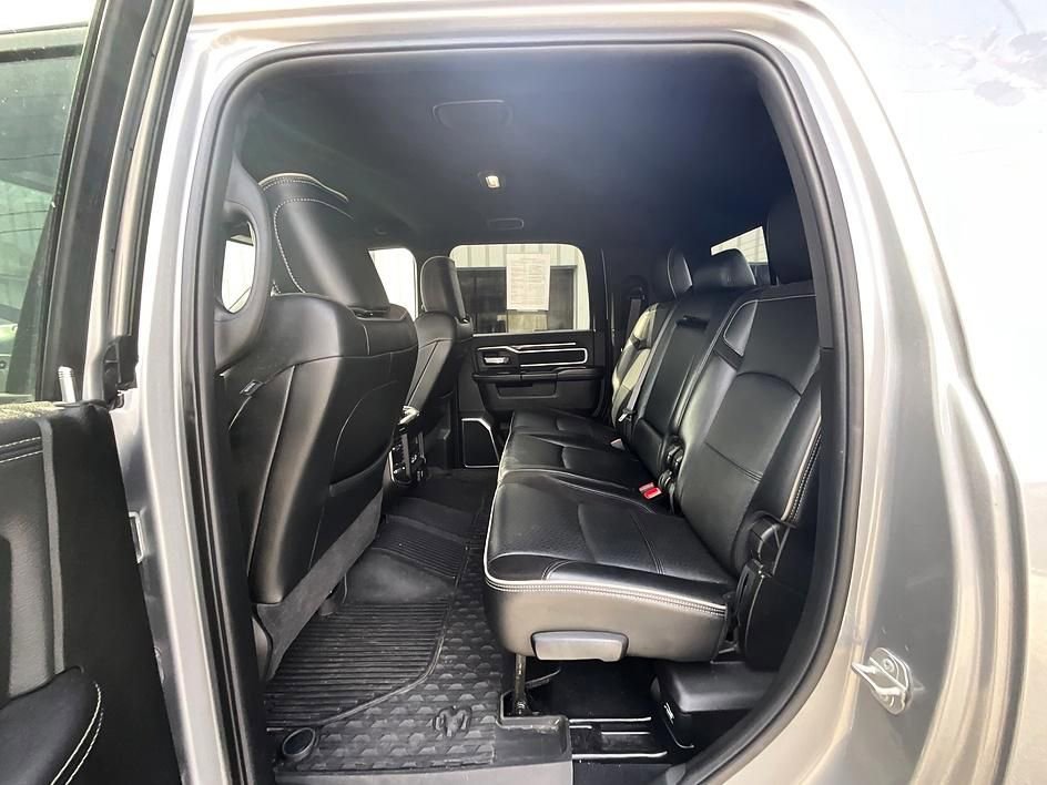 Used 2022 RAM 3500 Laramie image 29