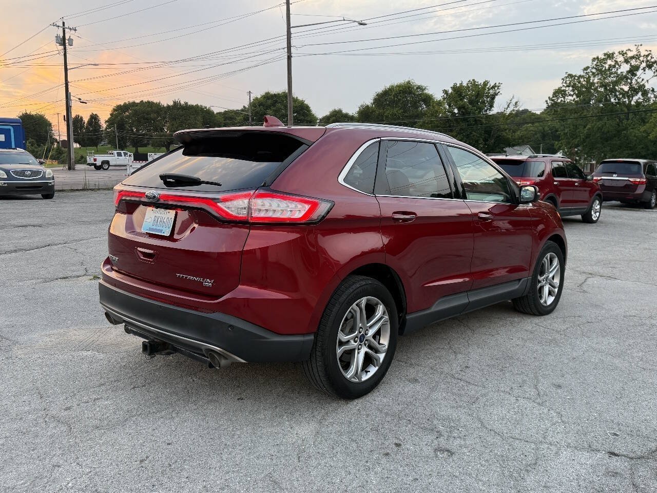 Used 2016 Ford Edge Titanium w/ Technology Package AWD/4WD image 8