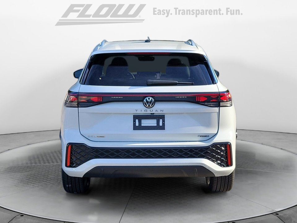 New 2026 Volkswagen Tiguan SEL R-Line image 6