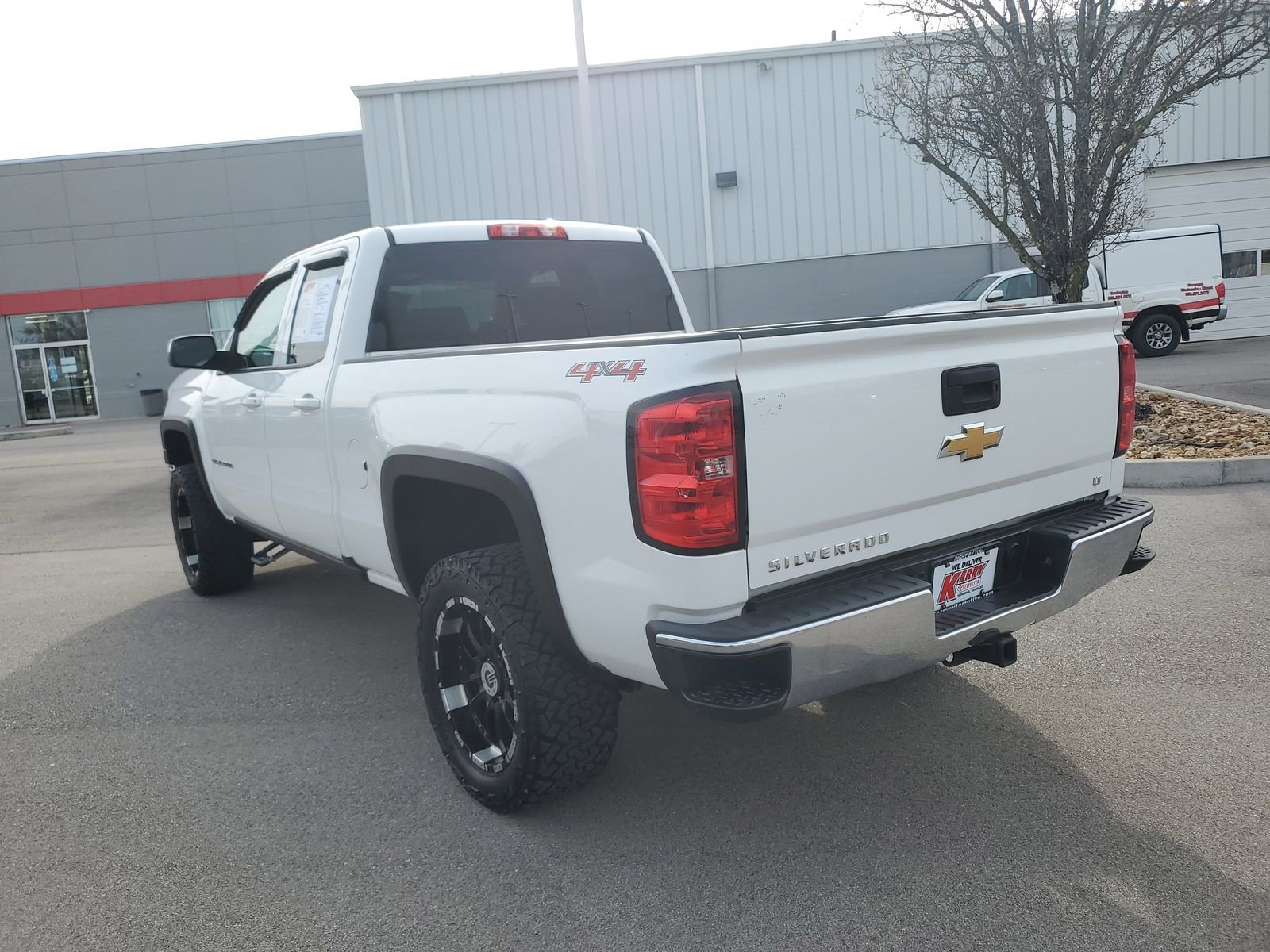 Used 2014 Chevrolet Silverado 1500 LT w/ LT Convenience Package image 4