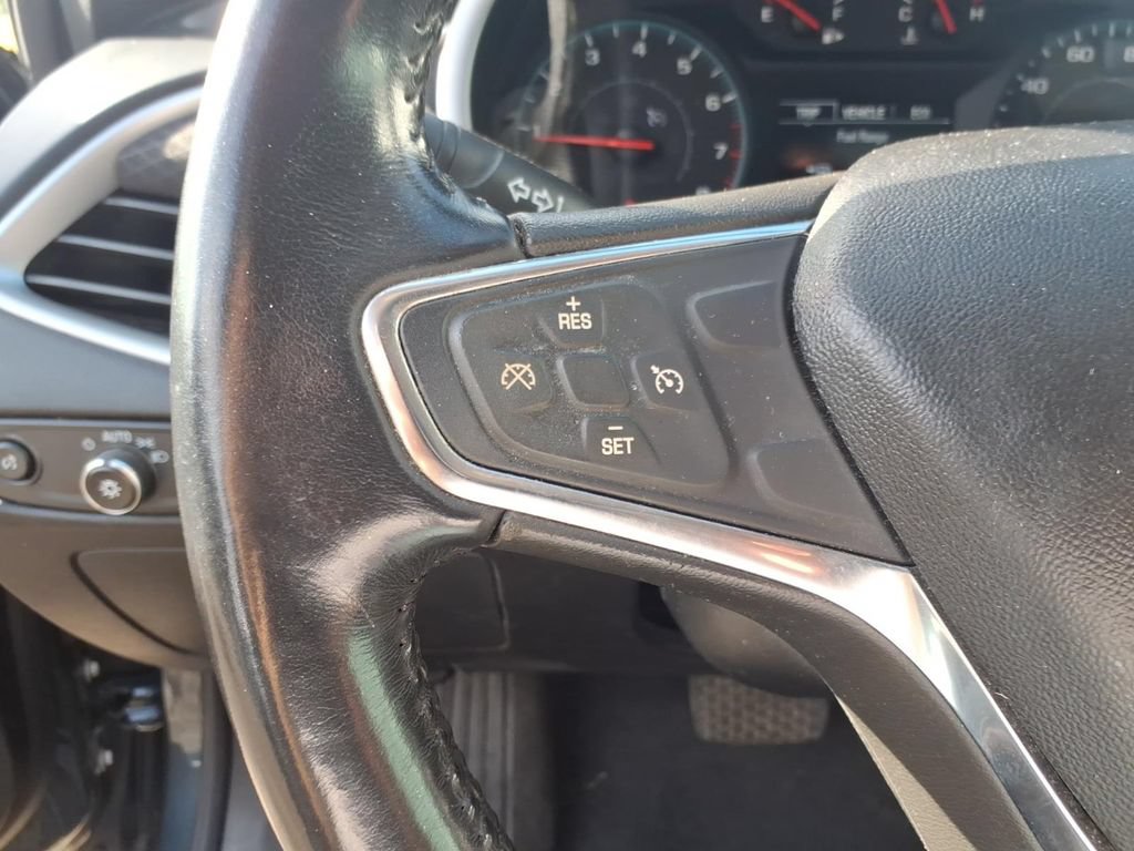 Used 2021 Chevrolet Malibu RS FWD image 15