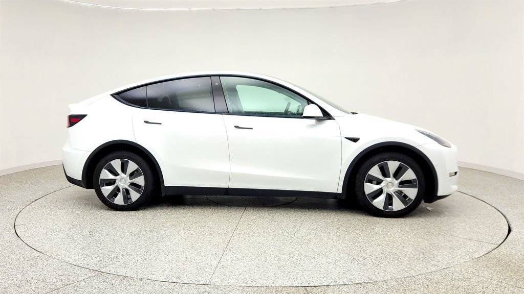 Used 2021 Tesla Model Y Long Range AWD/4WD image 4