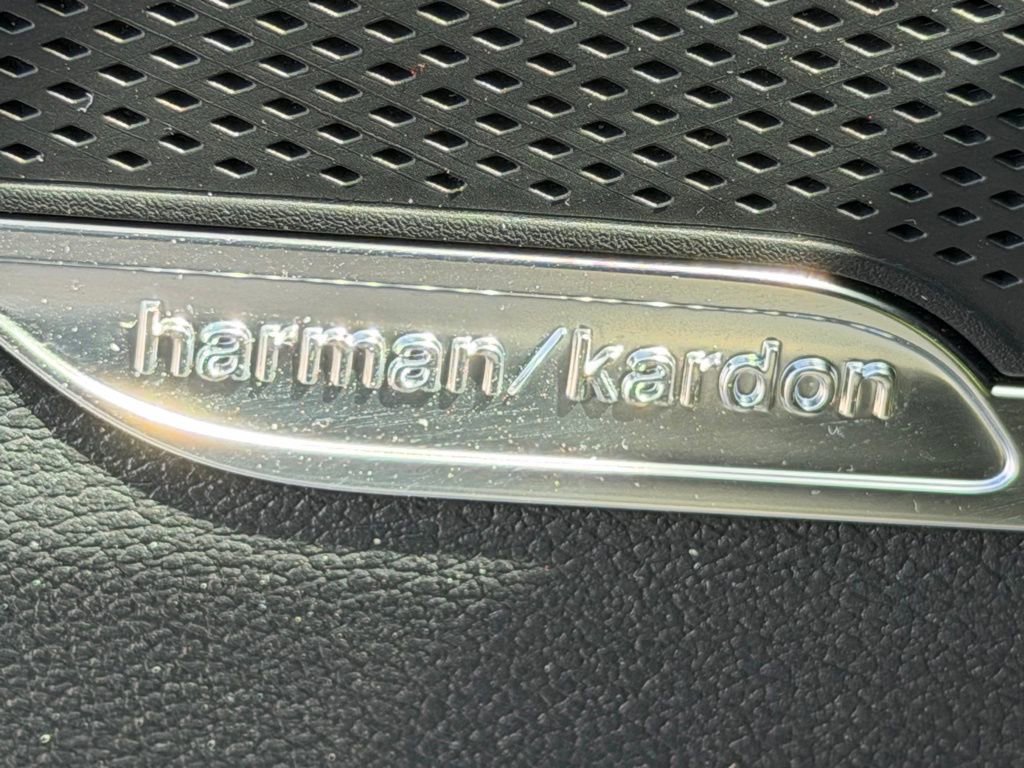 Used 2025 Kia Sportage SX FWD image 28
