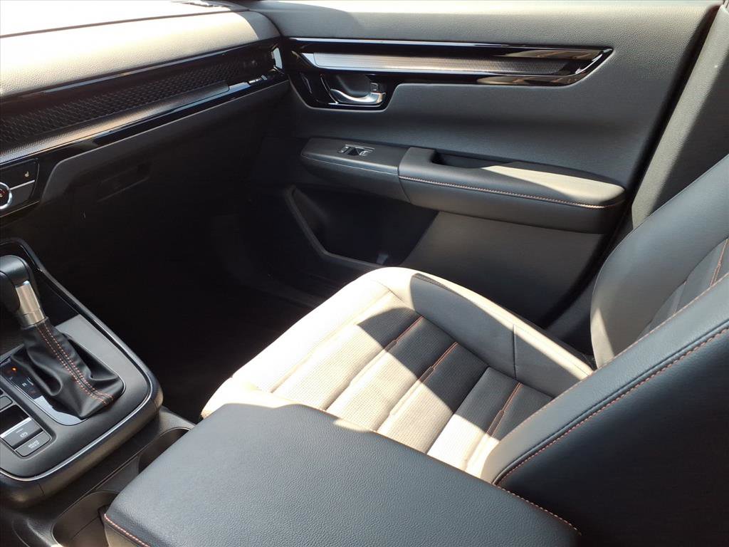 Used 2024 Honda CR-V Sport Touring image 19