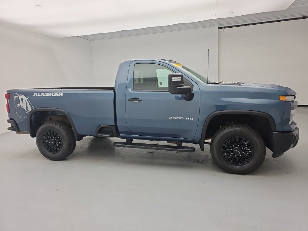 Used 2025 Chevrolet Silverado 2500 W/T image 13