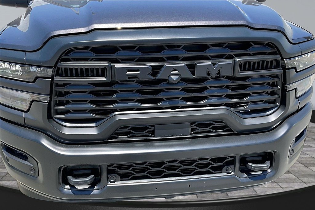 New 2026 RAM 2500 Tradesman AWD/4WD image 30