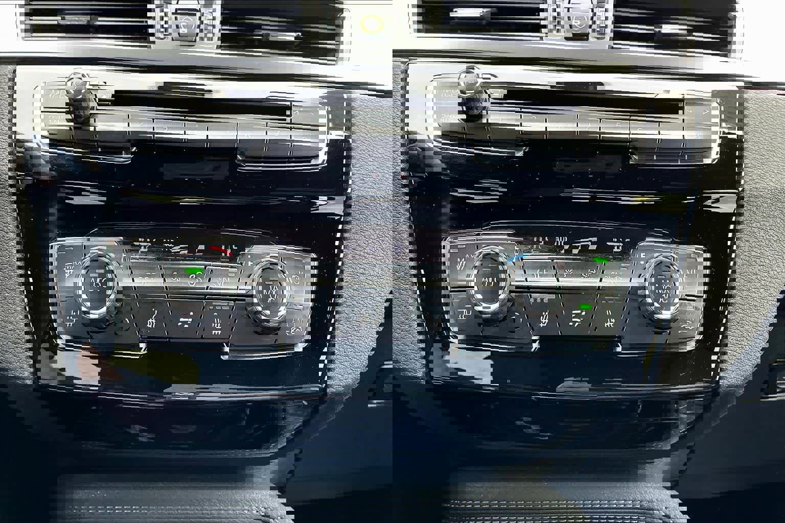 Used 2019 BMW X1 xDrive28i w/ M Sport Package image 36