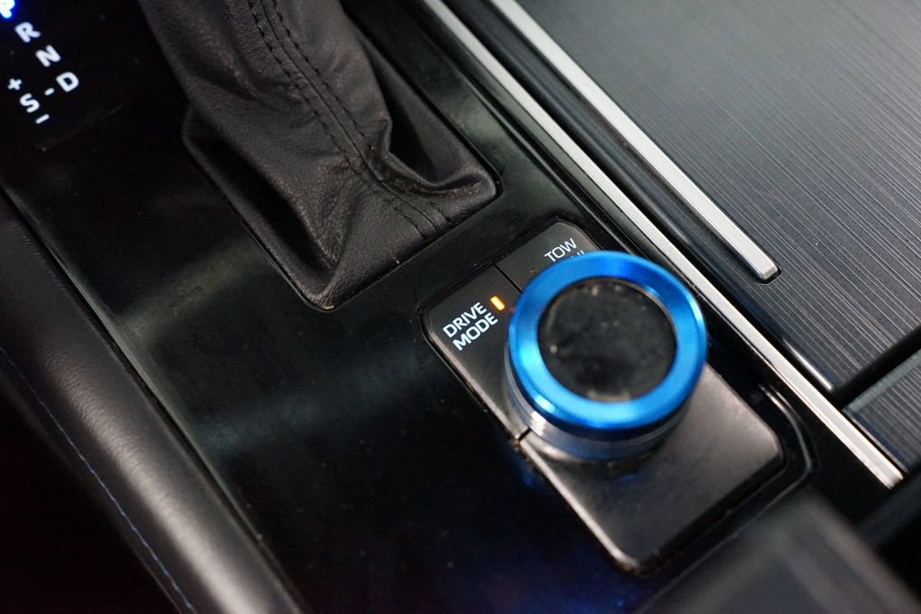 Used 2023 Toyota Tundra Platinum image 24