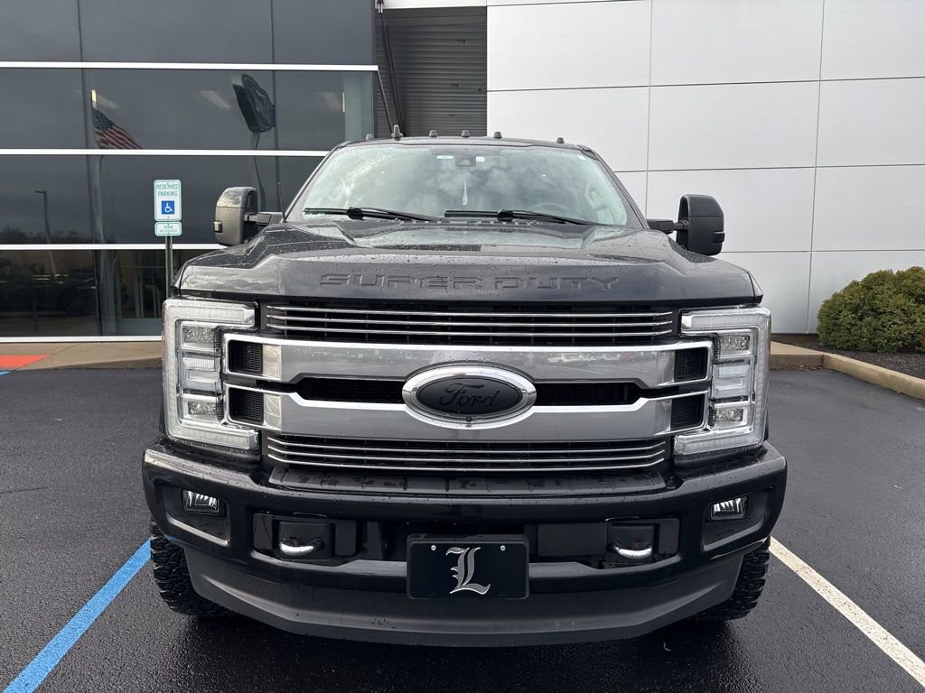 Used 2019 Ford F250 Limited image 2