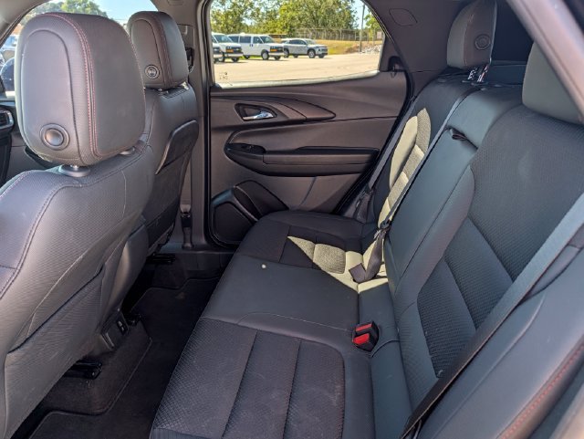 Used 2023 Chevrolet TrailBlazer RS w/ Convenience Package FWD image 24