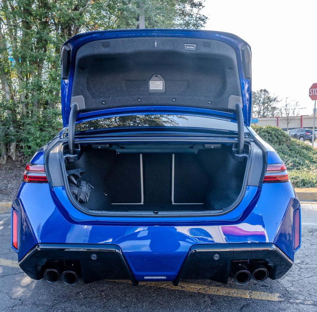 Used 2026 BMW M5 w/ Executive Package image 27