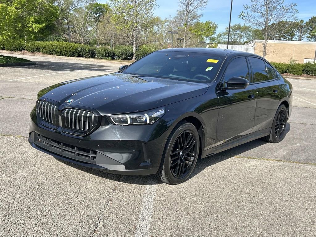 Used 2024 BMW 530i w/ Premium Package RWD image 3
