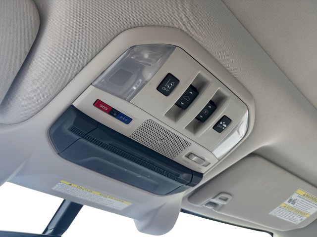 Used 2019 Subaru Ascent Limited AWD/4WD image 19