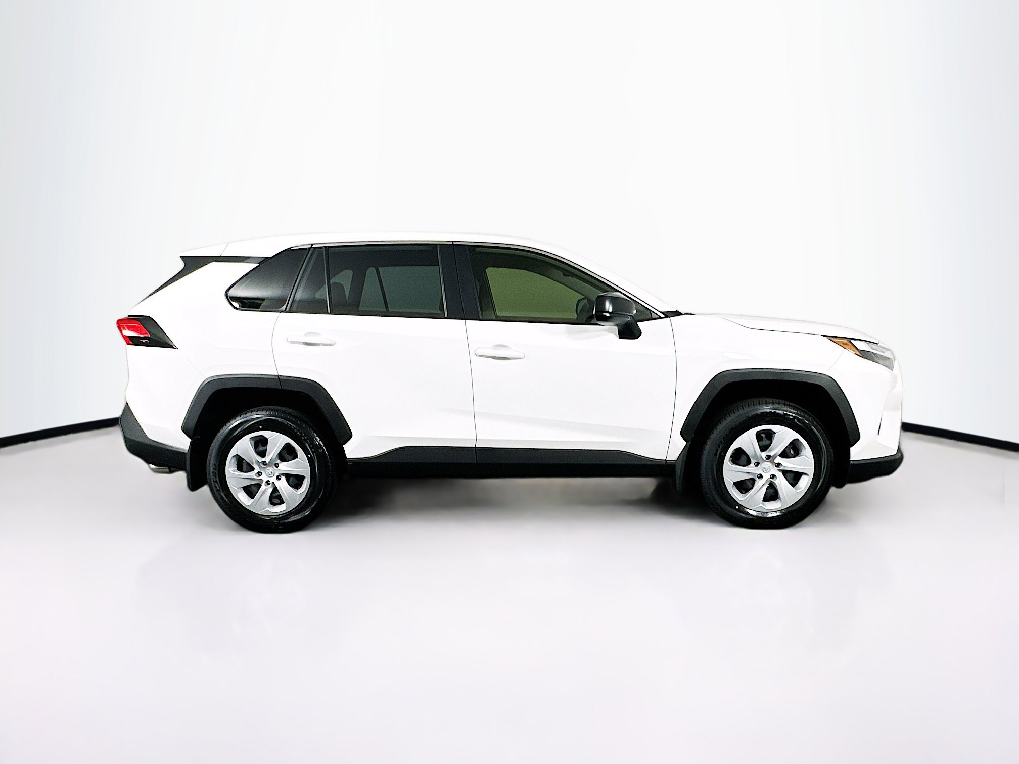 Used 2025 Toyota RAV4 LE image 10