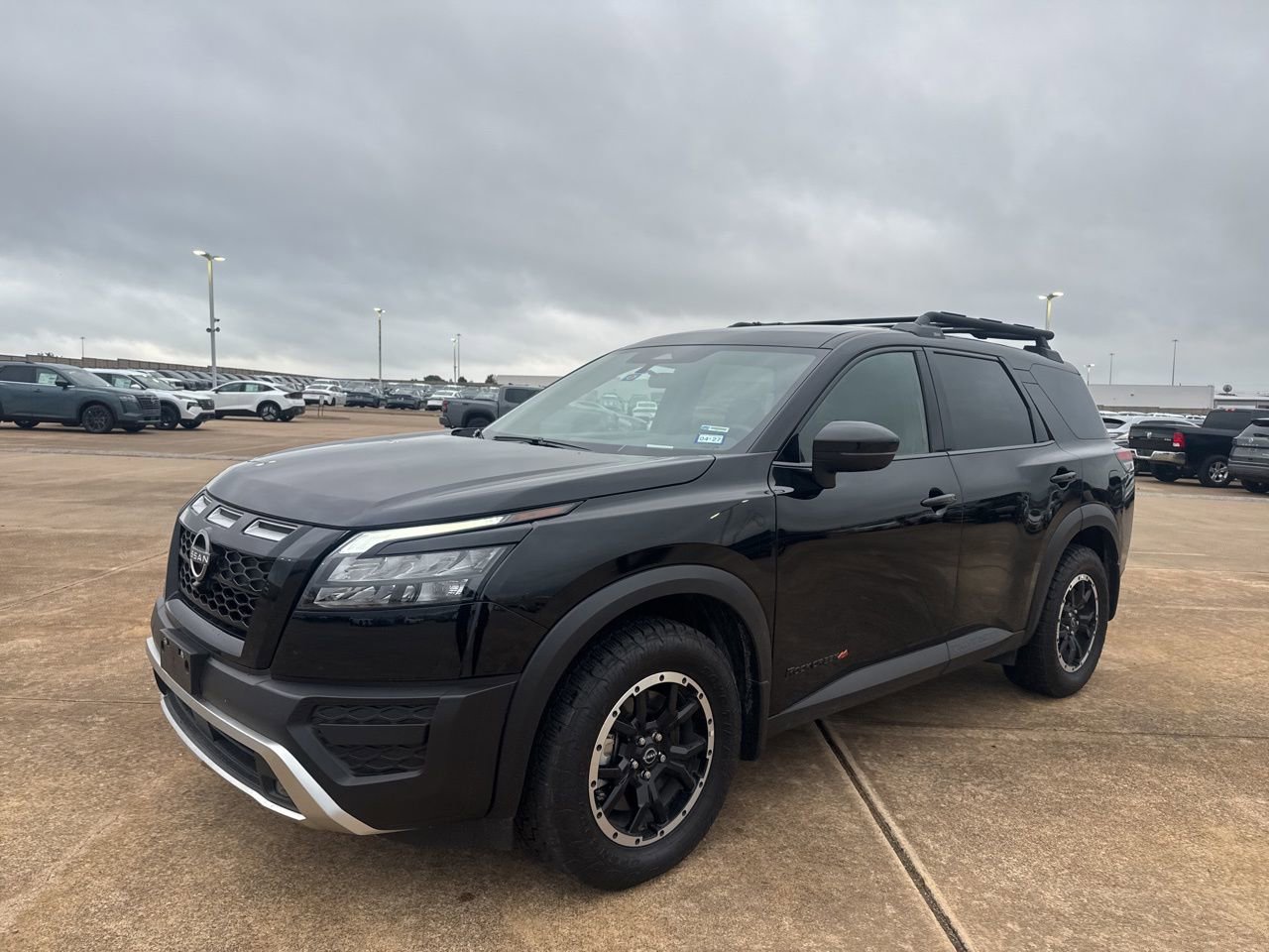 Certified 2025 Nissan Pathfinder Rock Creek image 8