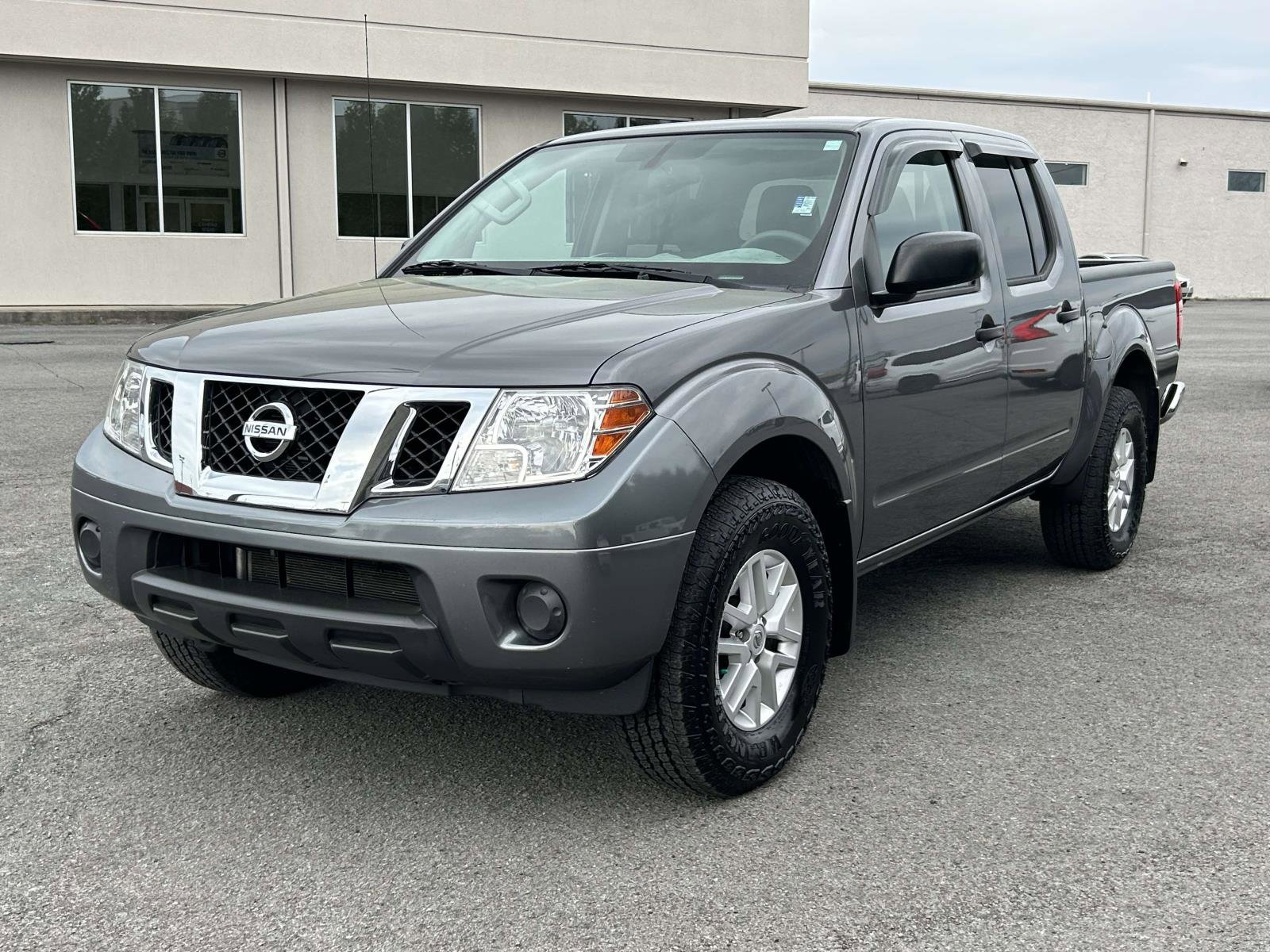 Used 2021 Nissan Frontier SV AWD/4WD image 7