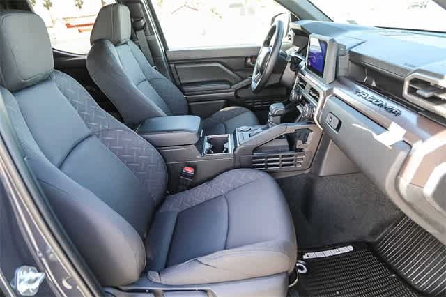 New 2026 Toyota Tacoma SR5 RWD image 18