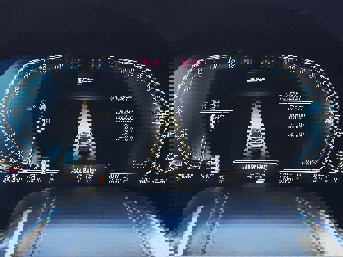 Used 2023 BMW X5 xDrive45e w/ Executive Package image 31