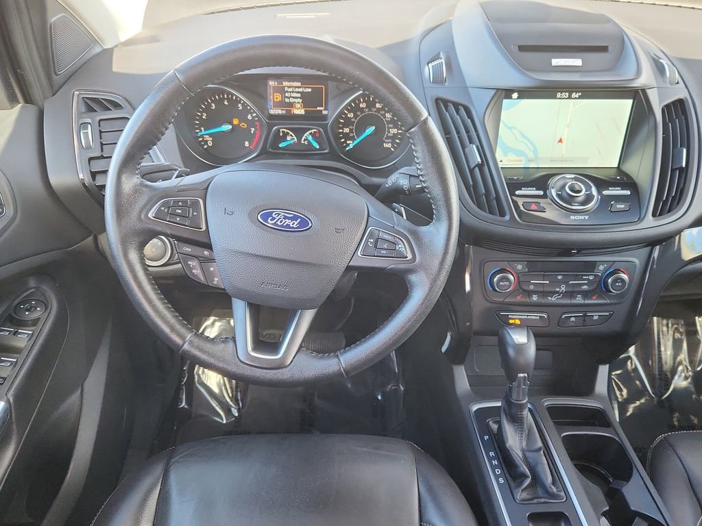 Used 2017 Ford Escape Titanium image 11