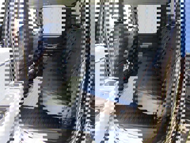 Used 2023 Ford F150 Lariat w/ Equipment Group 502A High image 21