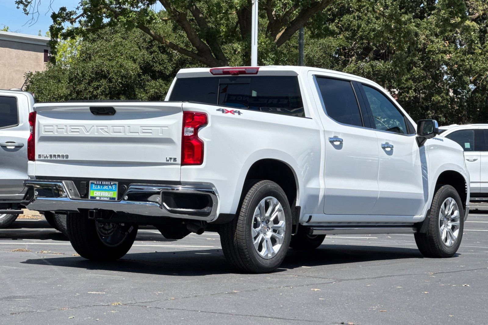New 2026 Chevrolet Silverado 1500 LTZ w/ Technology Package AWD/4WD image 3