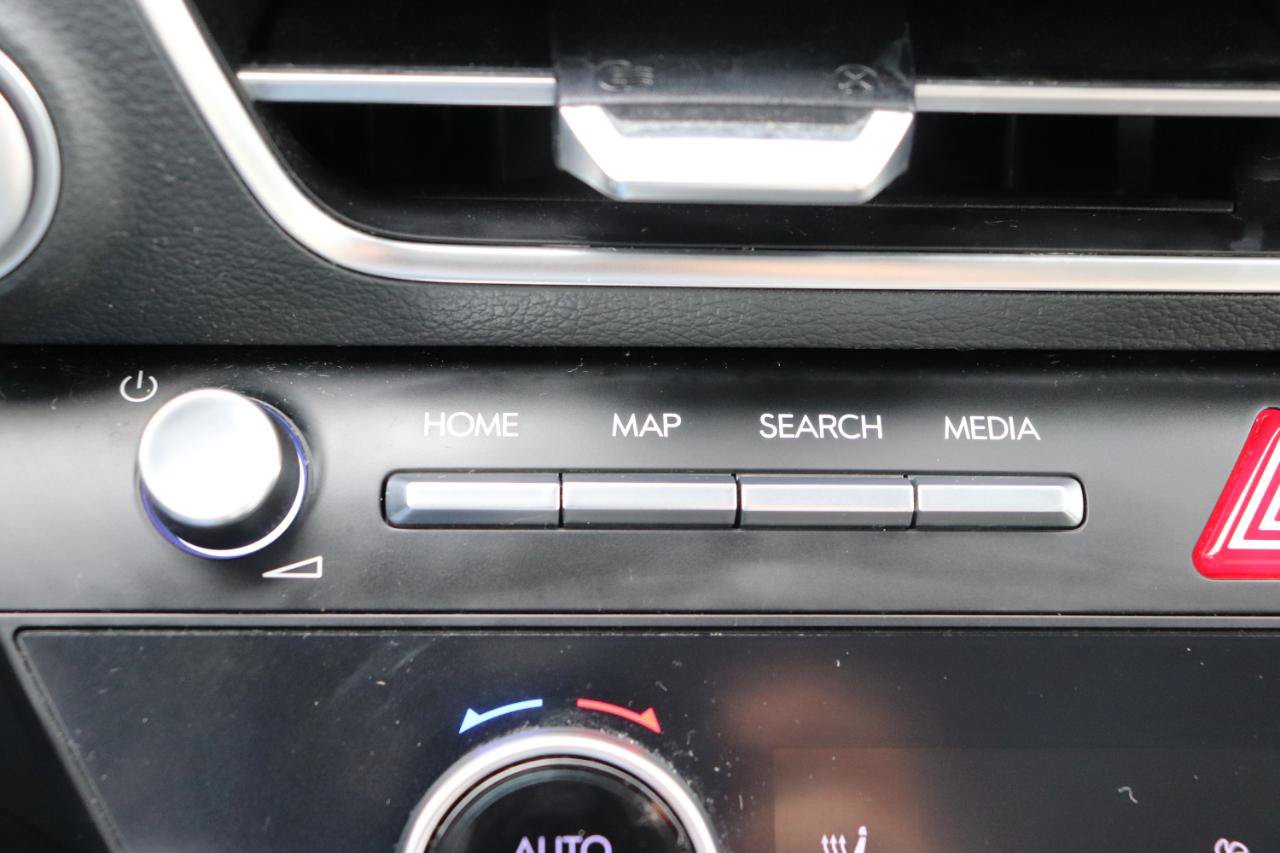 Used 2025 Hyundai Sonata SEL FWD image 32