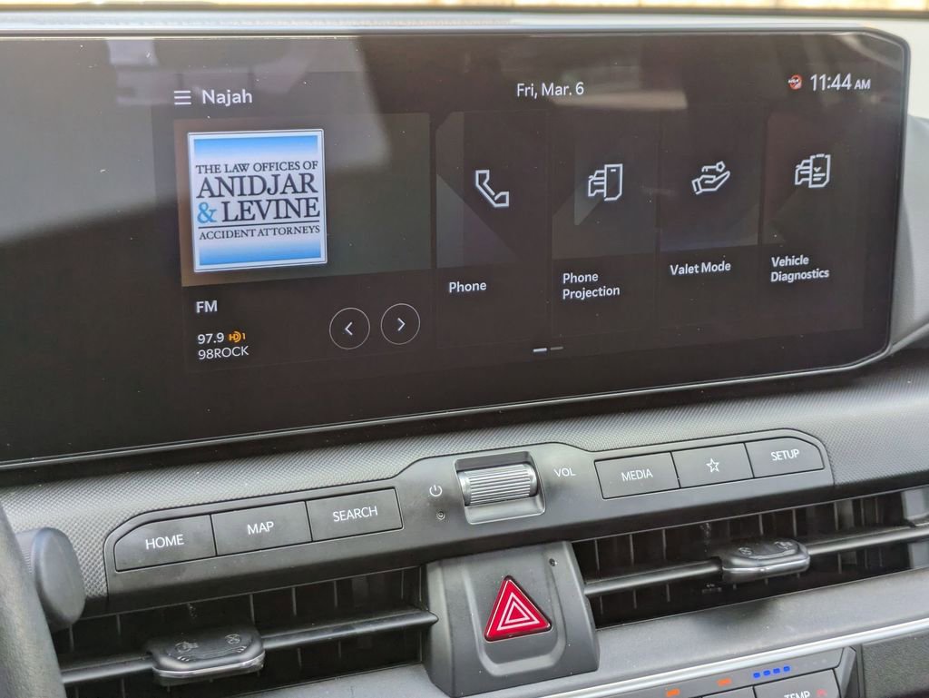 Used 2025 Kia K4 LXS image 17