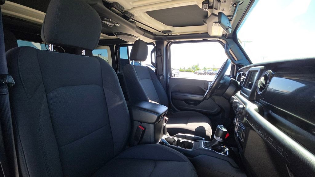 Used 2022 Jeep Wrangler Unlimited Sport AWD/4WD image 12