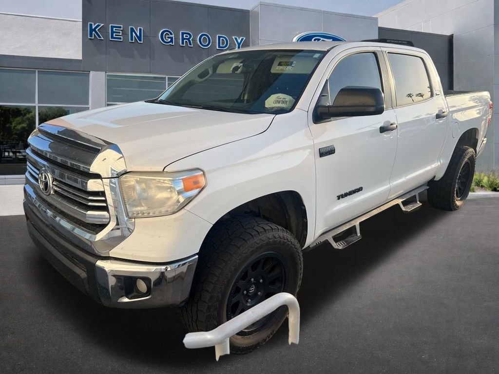 Used 2017 Toyota Tundra SR5 w/ SR5 Upgrade Package RWD image 7