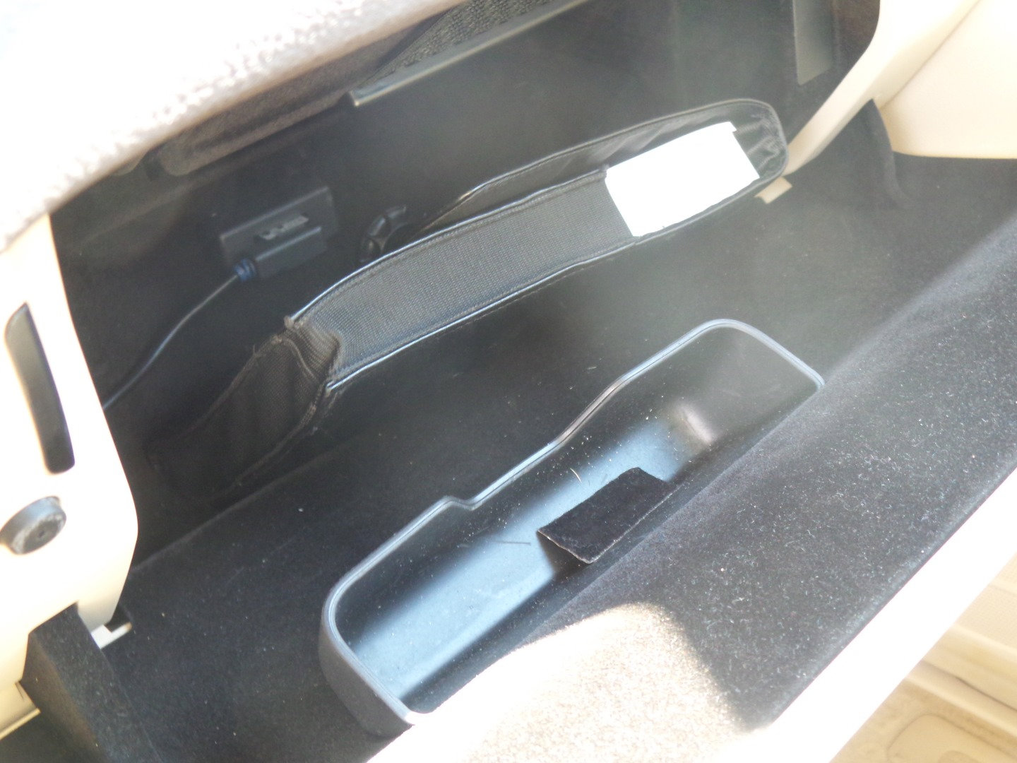 Used 2013 Volkswagen Touareg VR6 image 34